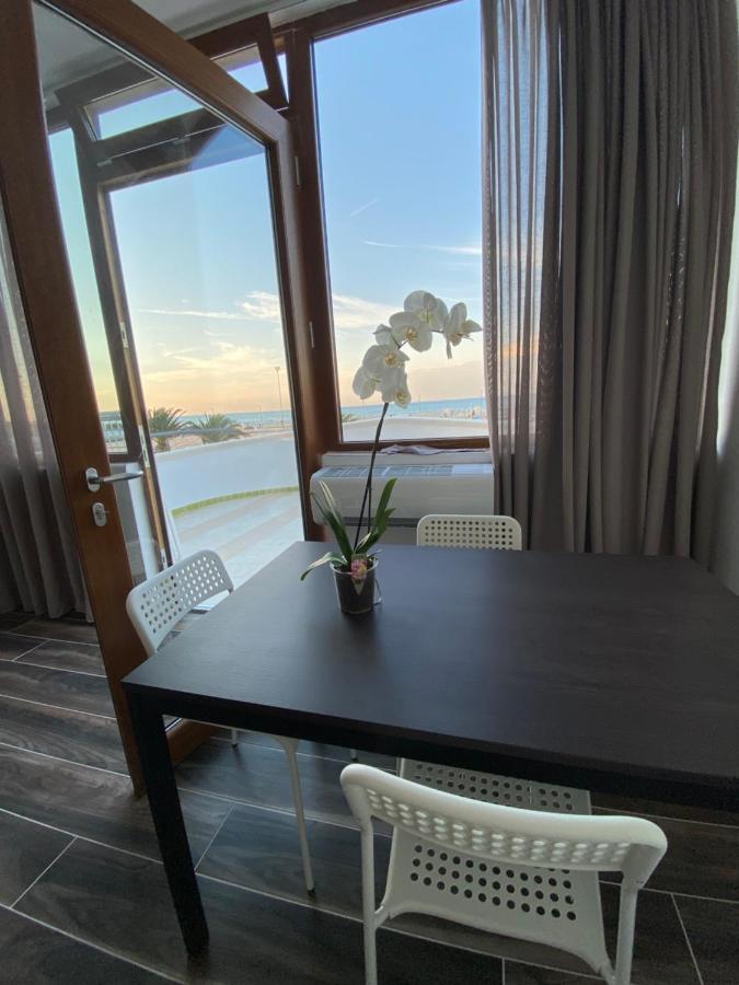 Manfredi Sea Room Βιέστε Εξωτερικό φωτογραφία